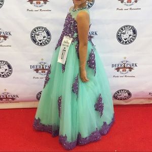 Girls Pageant Gown